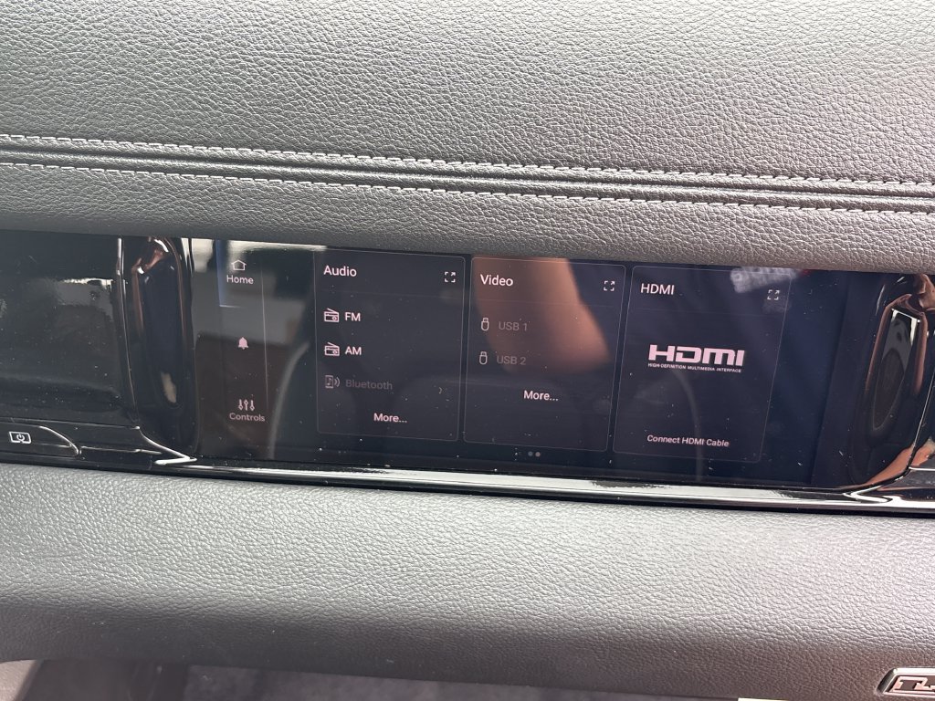 New 2026 RAM 1500 Laramie w/ Night Edition AWD/4WD image 40