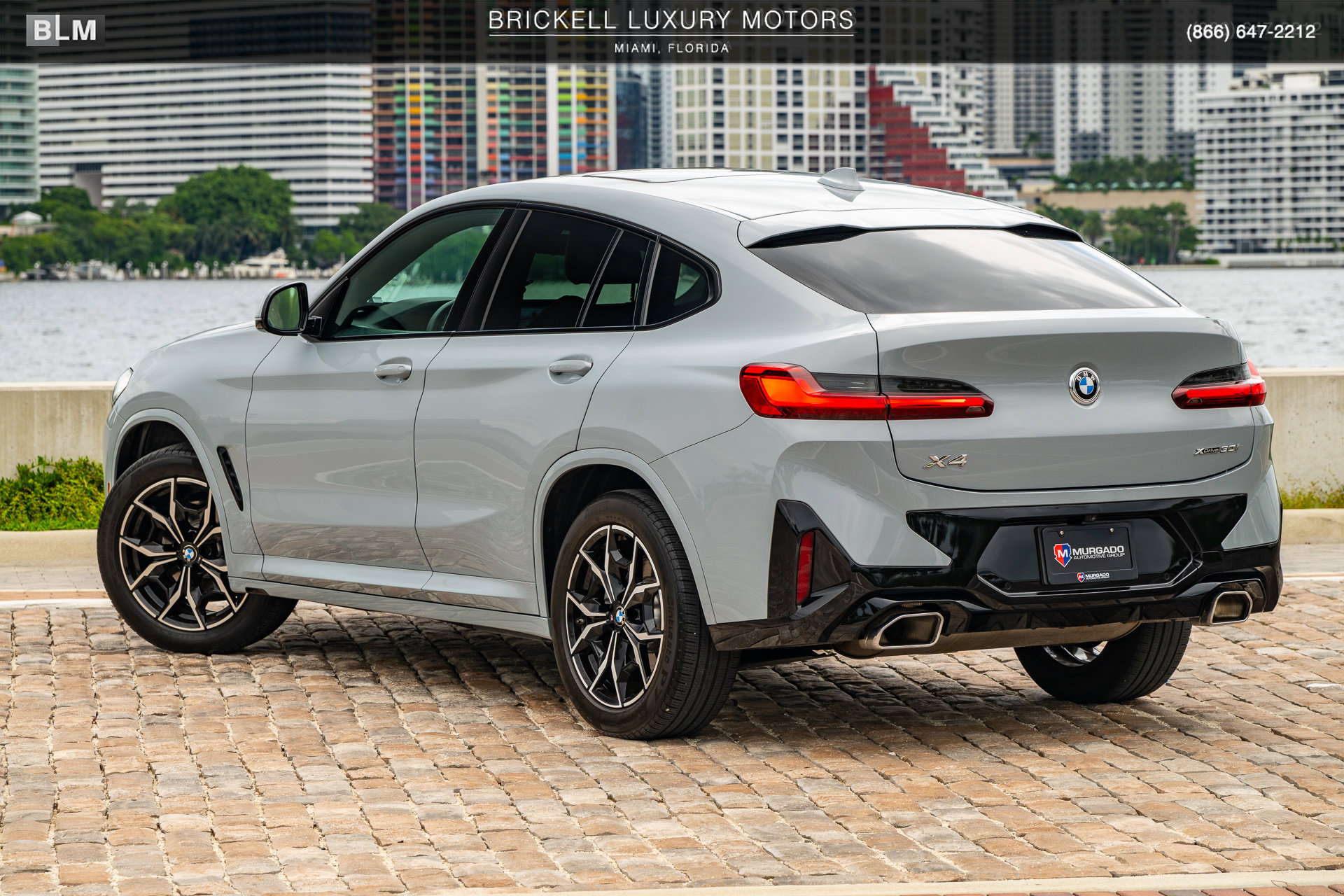 Used 2024 BMW X4 xDrive30i w/ M Sport Package AWD/4WD image 14
