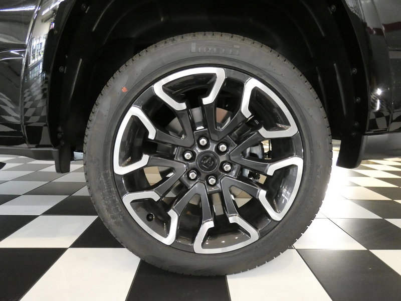 New 2026 RAM 1500 Limited image 8