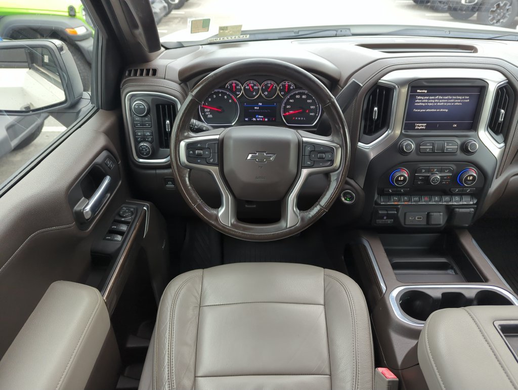 Used 2020 Chevrolet Silverado 1500 LT Trail Boss AWD/4WD image 13