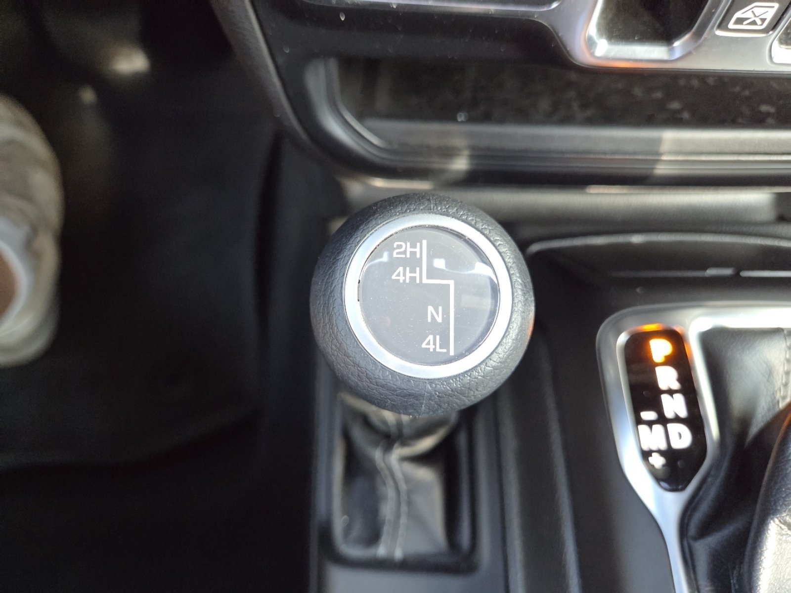 Used 2024 Jeep Wrangler Unlimited Sahara w/ Safety Group AWD/4WD image 30