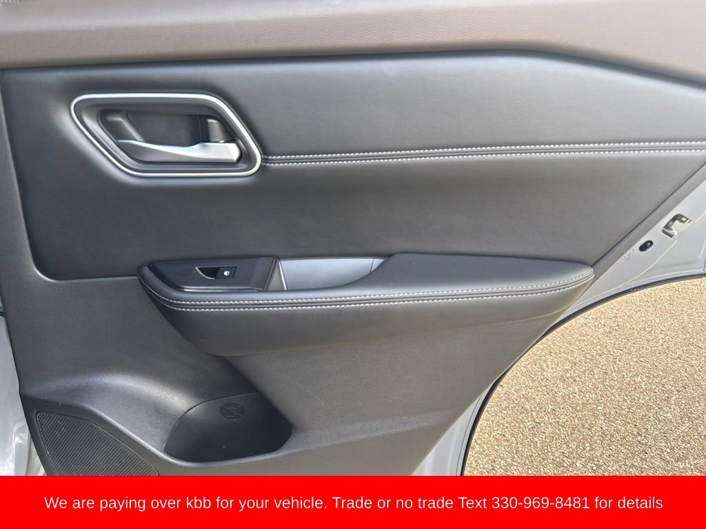 Used 2021 Nissan Rogue SV AWD/4WD image 34