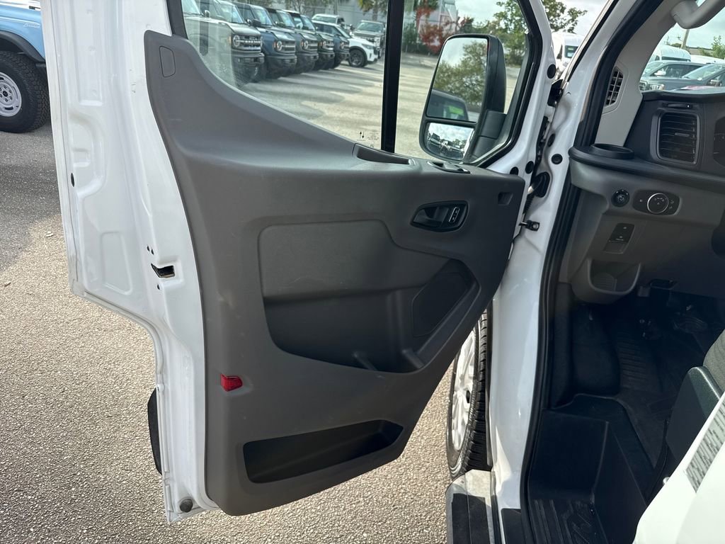 Used 2023 Ford Transit 250 Low Roof w/ Exterior Upgrade Package image 13