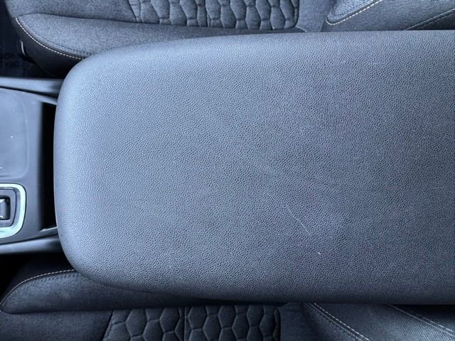 Used 2019 Chevrolet Equinox LT image 18
