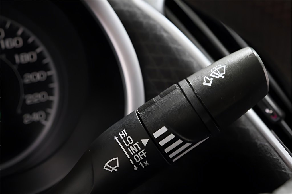 Used 2023 Chevrolet Malibu LT image 16