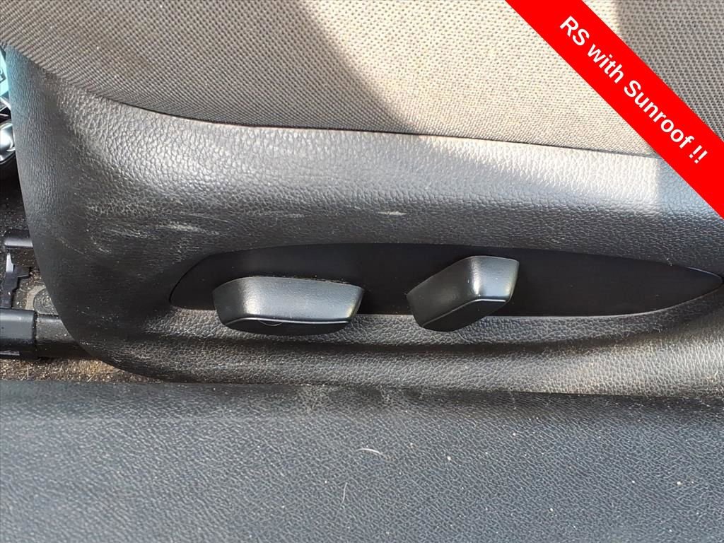 Used 2021 Chevrolet Camaro LT w/ RS Package image 14