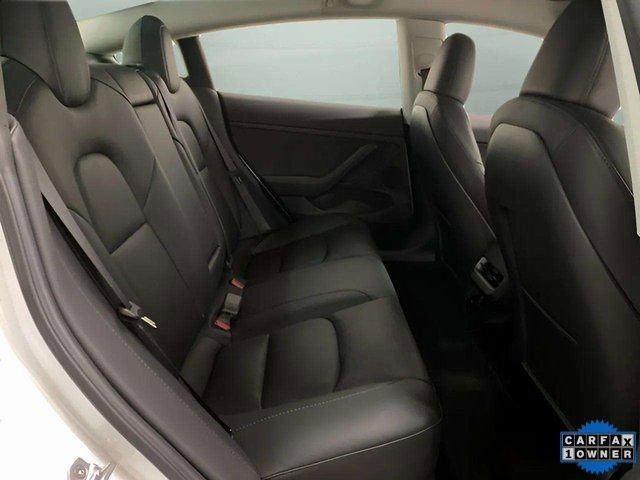 Used 2023 Tesla Model 3 Performance image 20