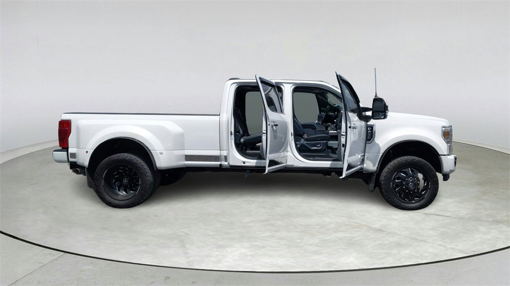 Used 2022 Ford F450 Limited w/ FX4 Off-Road Package image 14