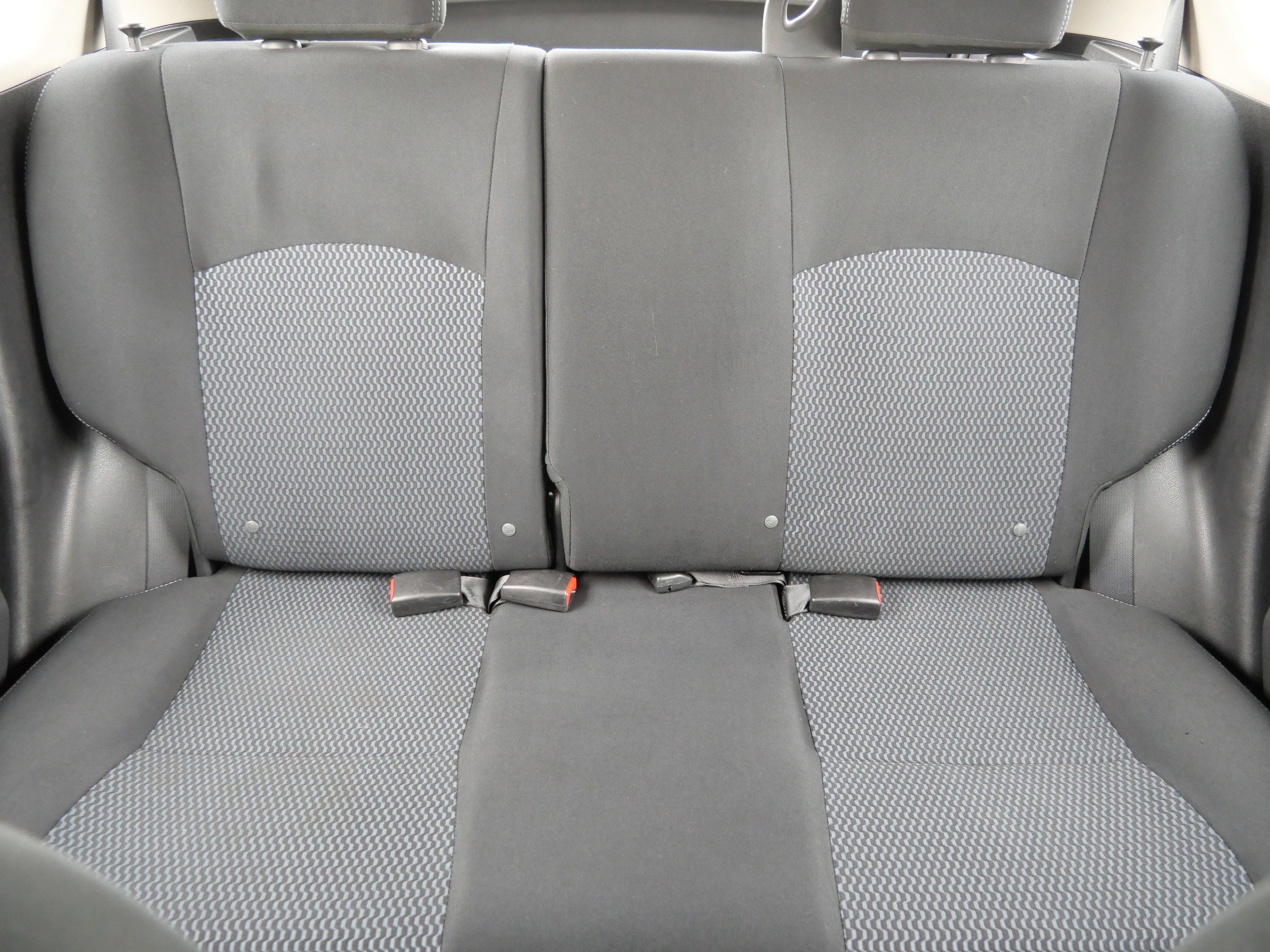 Used 2016 Nissan Versa Note SV image 13