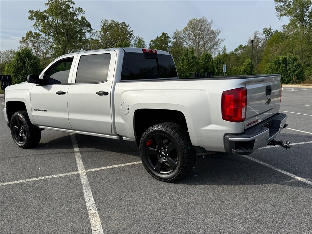 Used 2018 Chevrolet Silverado 1500 LTZ Z71 w/ Redline Edition AWD/4WD image 3