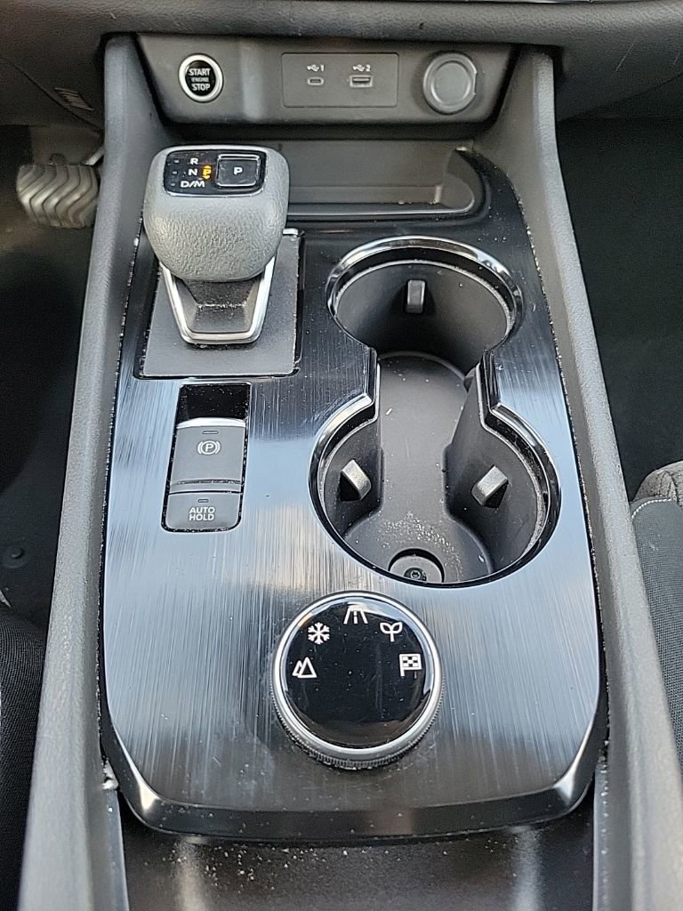 Certified 2022 Nissan Rogue SV image 23