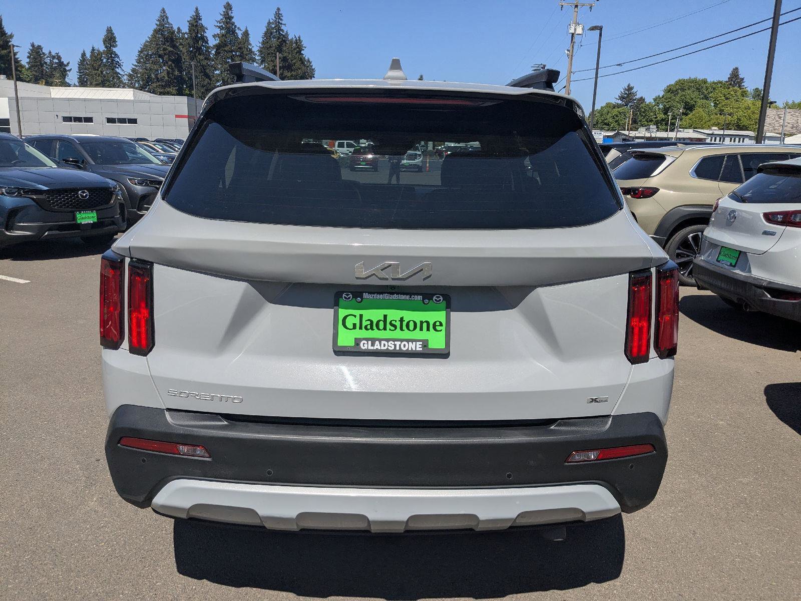 Used 2023 Kia Sorento SX Prestige AWD/4WD image 5