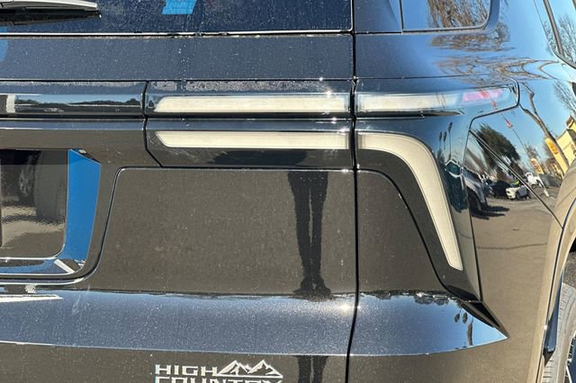 New 2026 Chevrolet Traverse High Country image 37