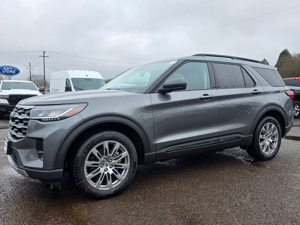 New 2026 Ford Explorer Active w/ Active Comfort Package image 1