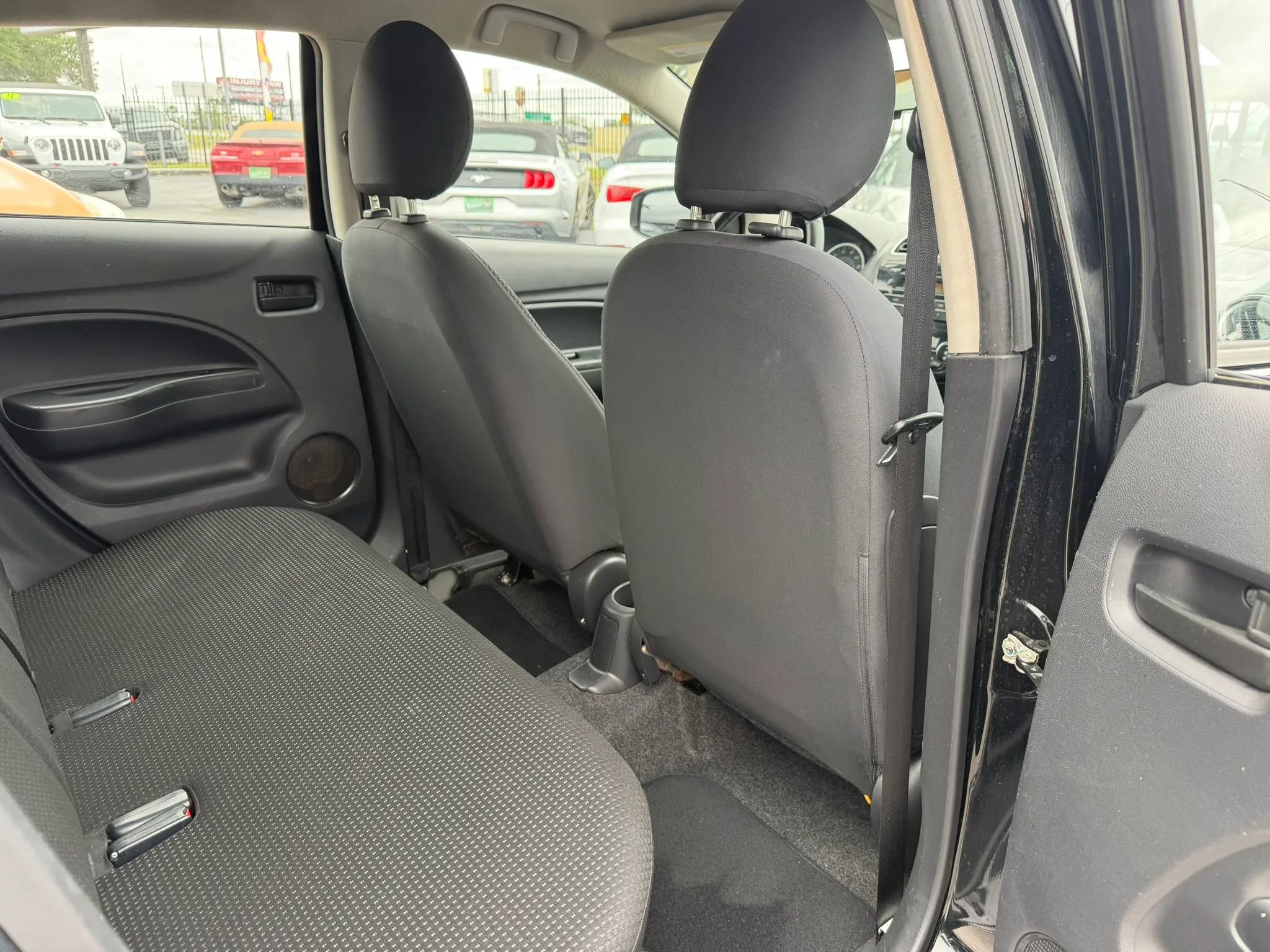 Used 2015 Mitsubishi Mirage ES FWD image 11