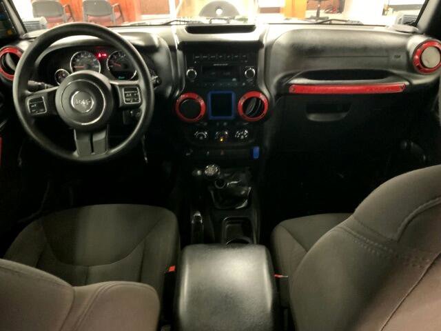 Used 2015 Jeep Wrangler Unlimited Sport image 11