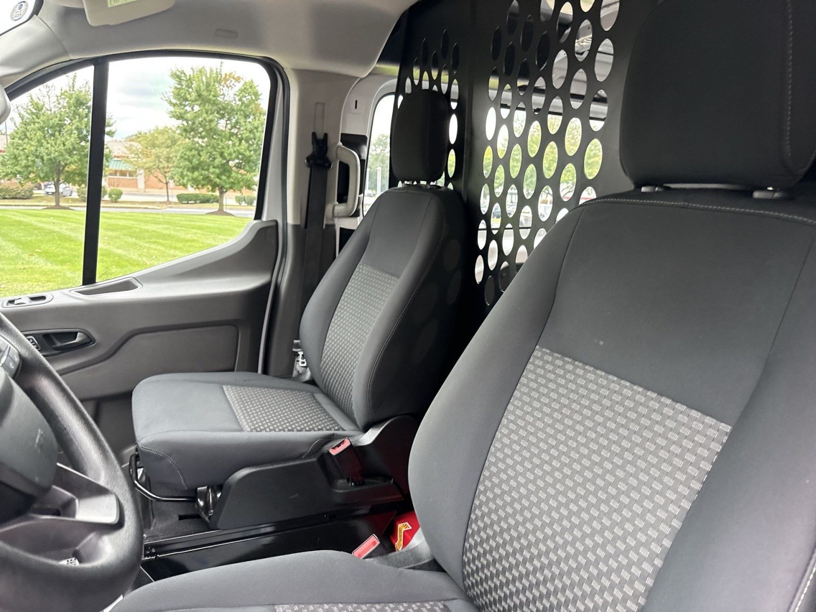Used 2025 Ford Transit 250 Low Roof w/ Exterior Upgrade Package RWD image 21