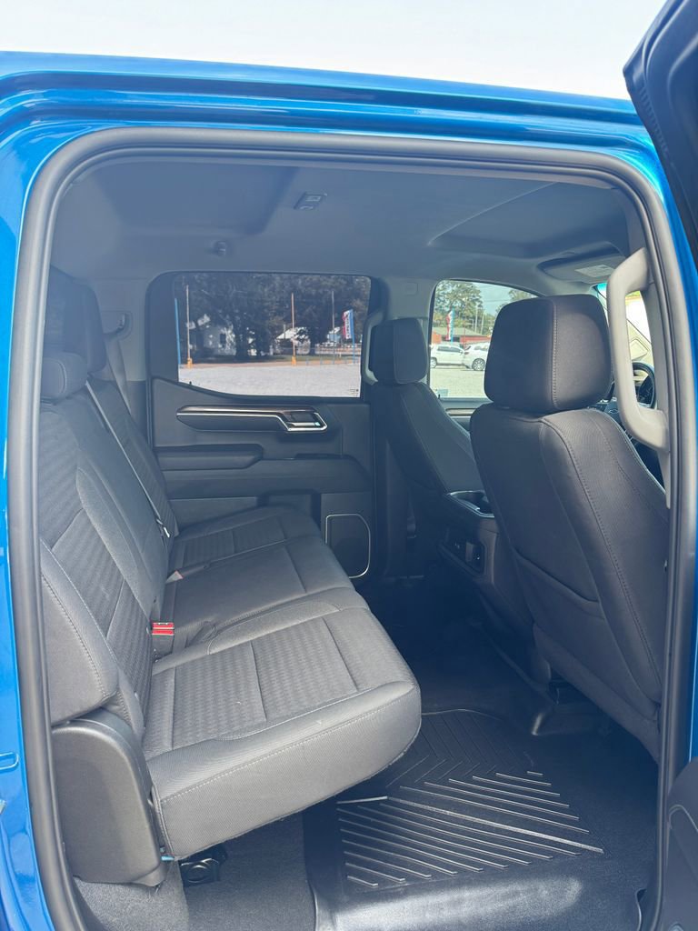 Used 2022 Chevrolet Silverado 1500 RST RWD image 16