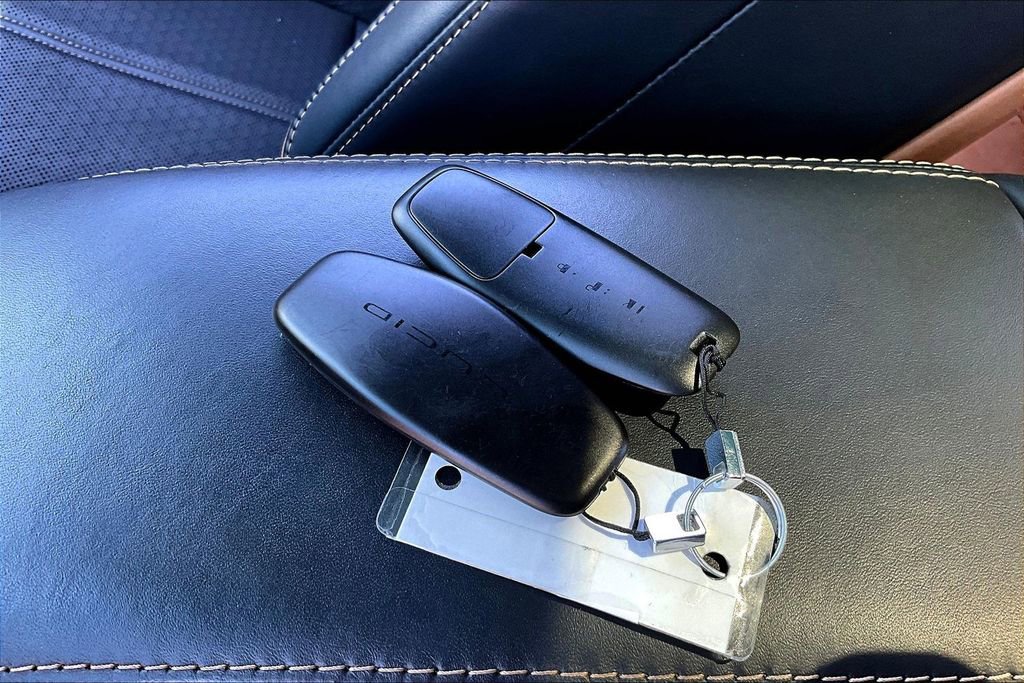 Used 2023 Lucid Air Grand Touring image 33