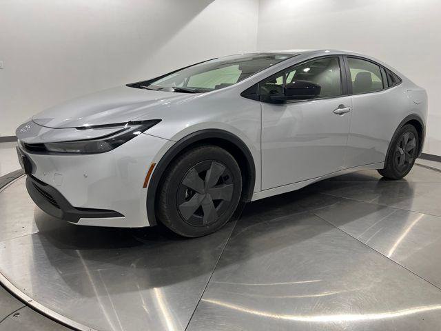 Certified 2024 Toyota Prius LE image 1