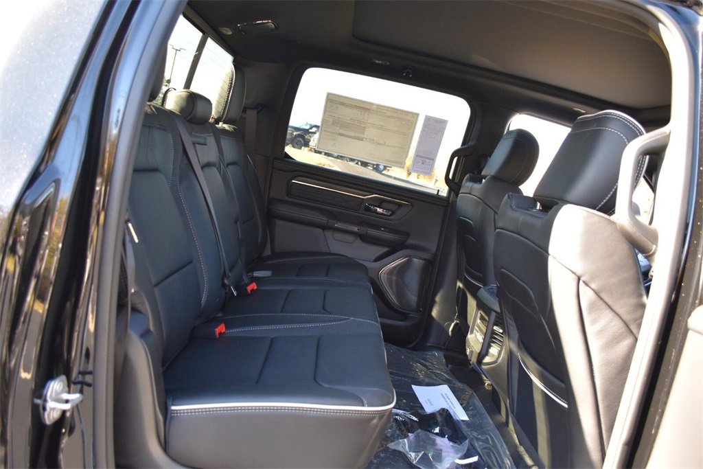 New 2026 RAM 1500 Limited w/ Trailer Tow Group image 30