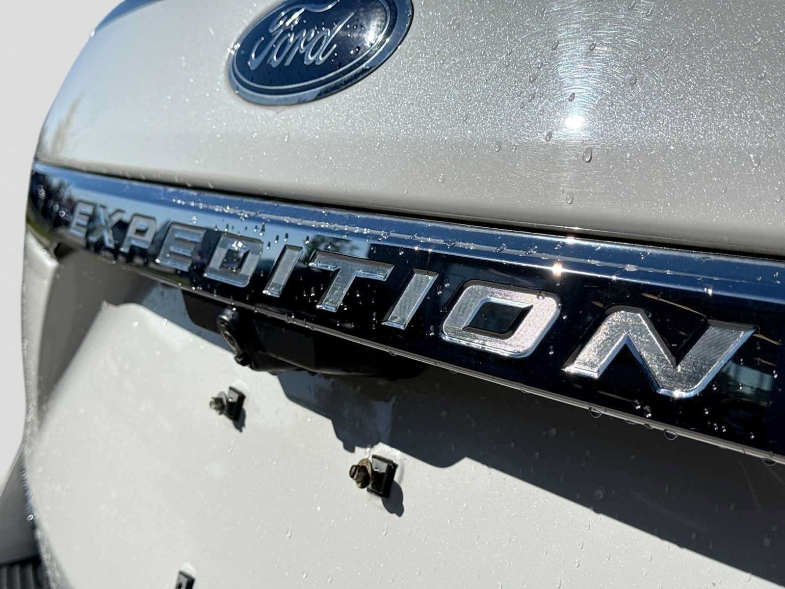 Used 2021 Ford Expedition Max Limited AWD/4WD image 12