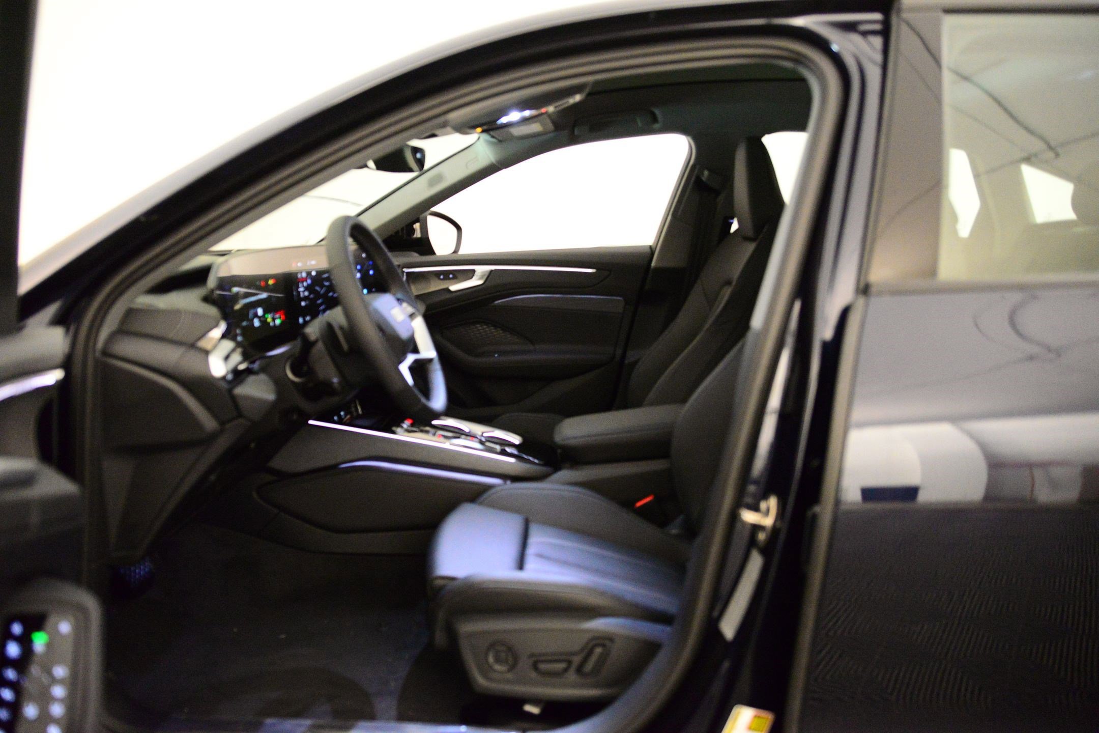 New 2026 Audi A6 Premium Plus image 22