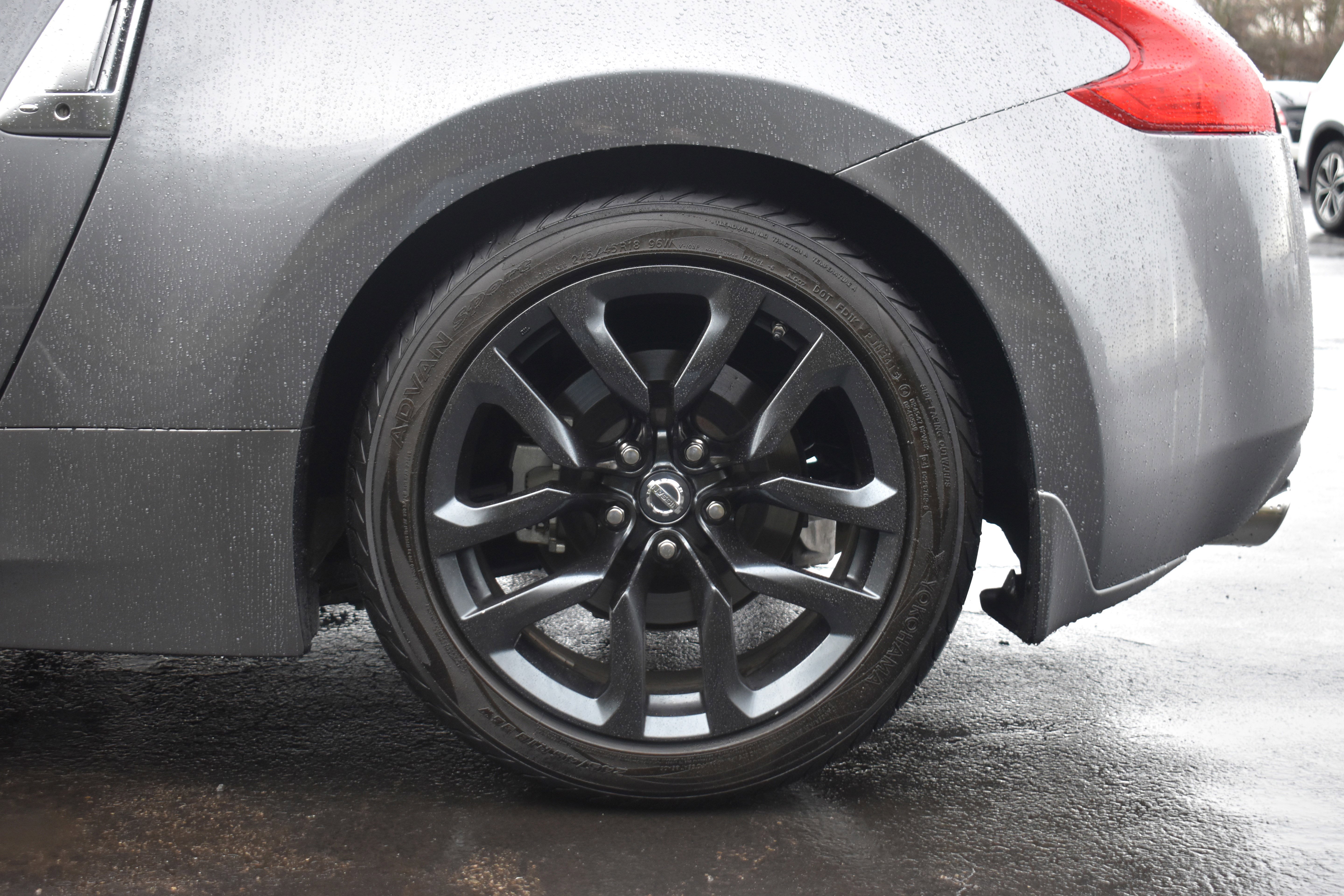 Used 2016 Nissan 370Z Touring image 36