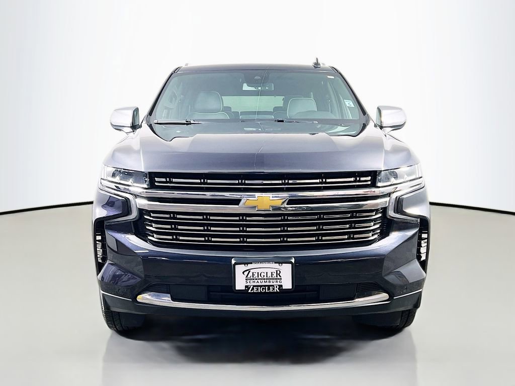 Used 2023 Chevrolet Suburban Premier image 2