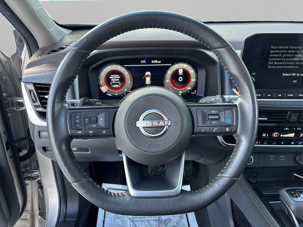 Used 2022 Nissan Rogue Platinum w/ Head-Up Display Package image 21