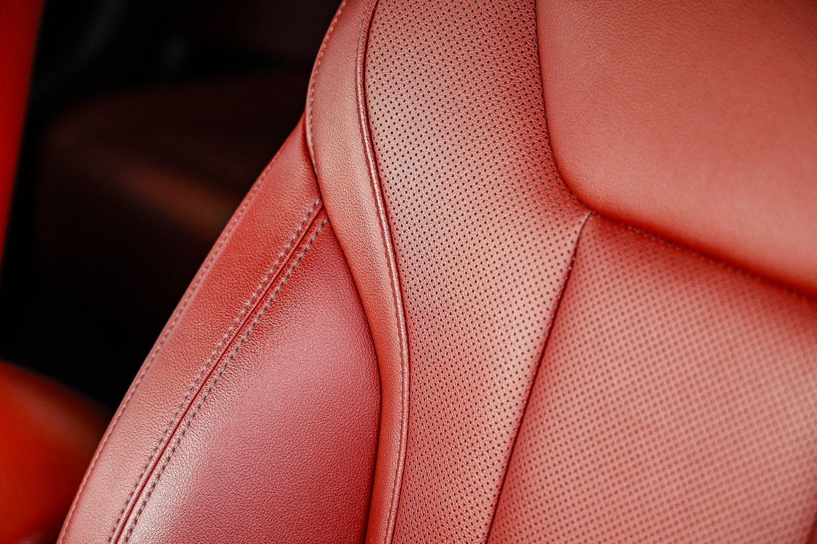 Used 2022 BMW X4 xDrive30i w/ M Sport Package 2 image 25