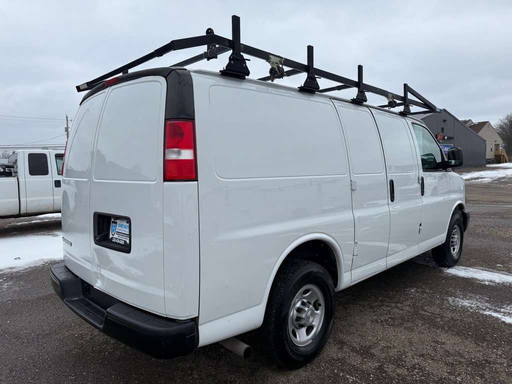 Used 2021 Chevrolet Express 2500 w/ Driver Convenience Package image 8