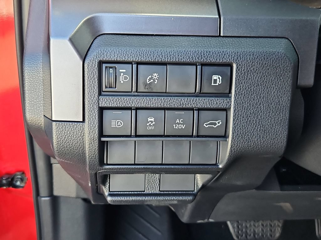Used 2025 Toyota 4Runner TRD Off-Road Premium AWD/4WD image 18