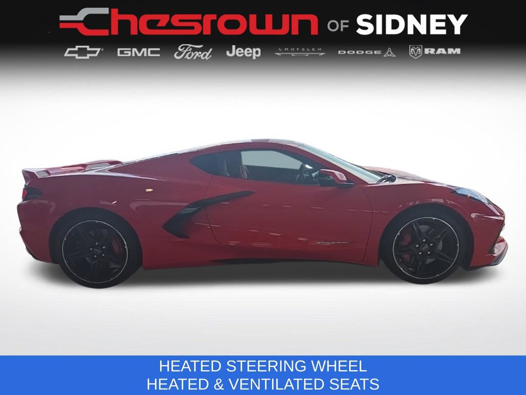 Used 2022 Chevrolet Corvette Stingray Preferred Cpe w/ Z51 Performance Package RWD image 4