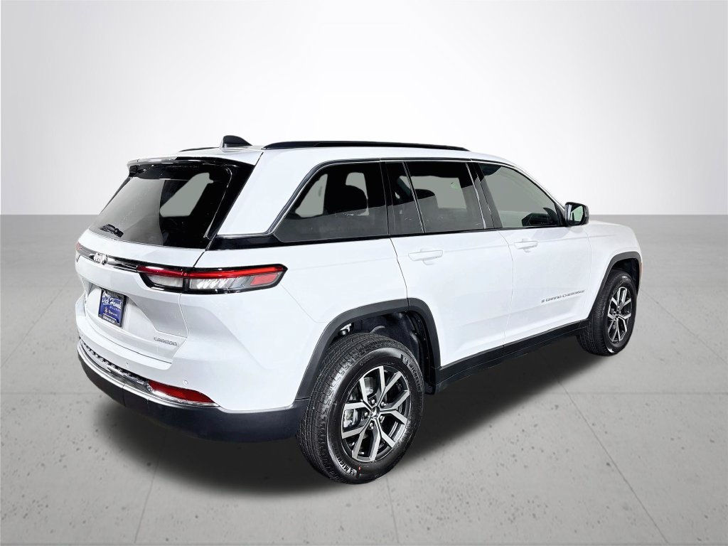New 2027 Jeep Grand Cherokee Laredo X AWD/4WD image 6