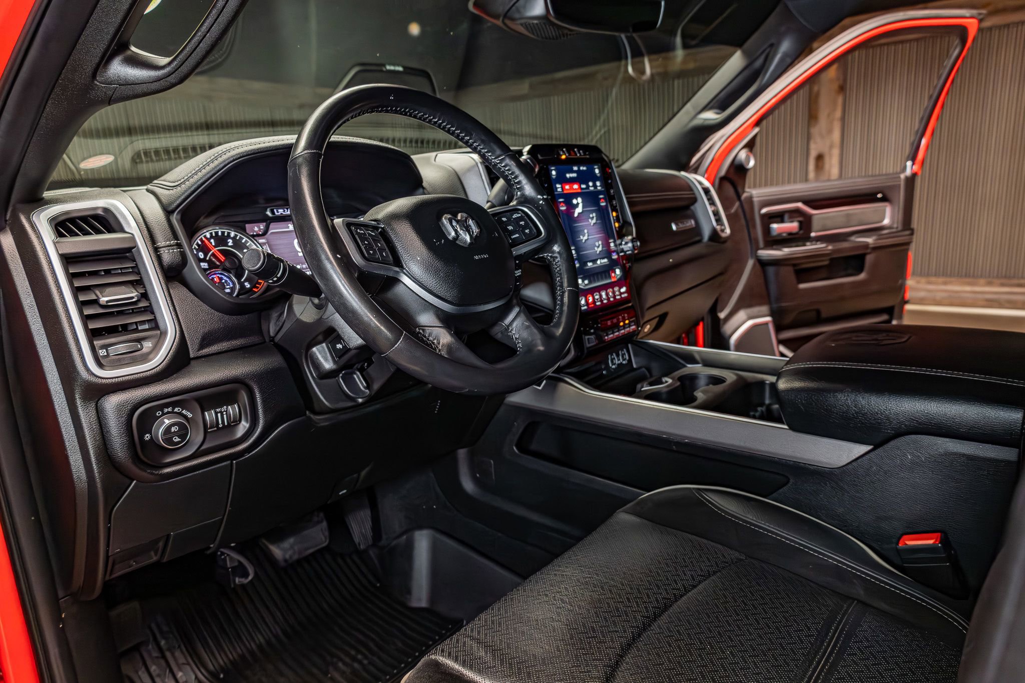 Used 2020 RAM 3500 Laramie AWD/4WD image 13