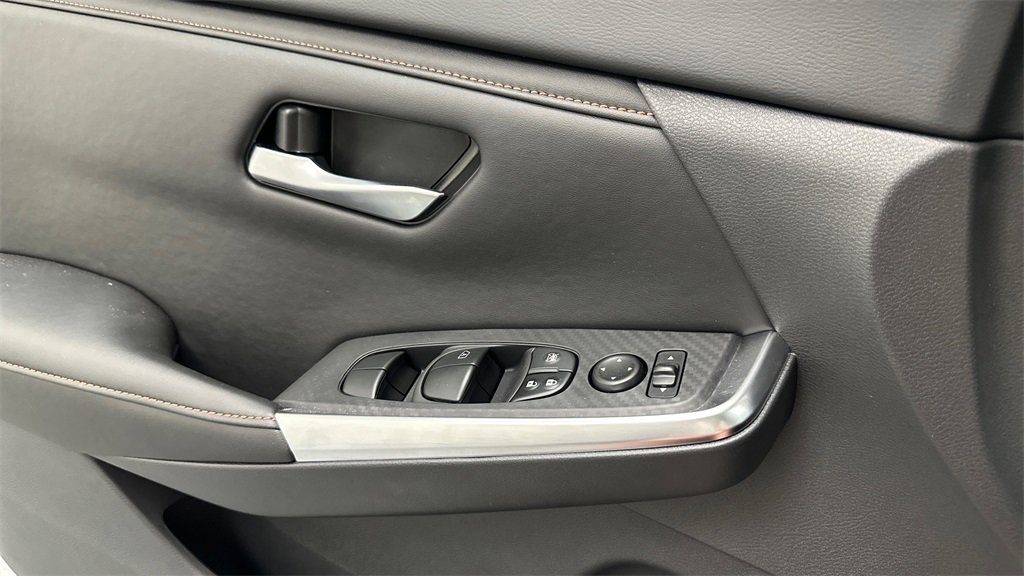 Certified 2023 Nissan Sentra SR image 20