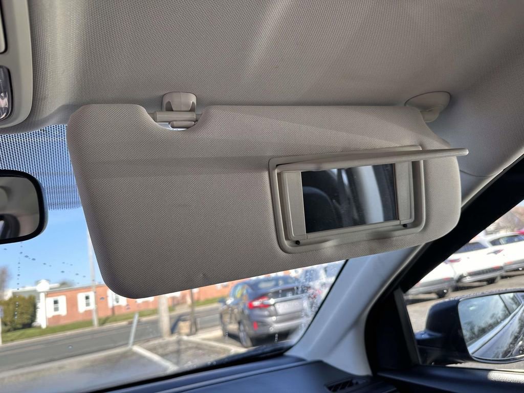 Used 2016 Honda CR-V LX image 28