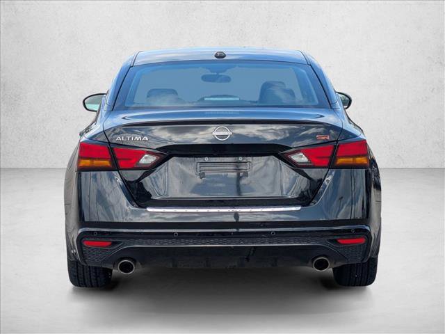 Used 2023 Nissan Altima 2.5 SR w/ SR Premium Package FWD image 6