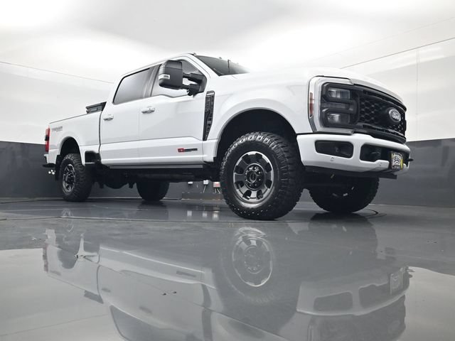 Used 2024 Ford F250 Lariat w/ Lariat Ultimate Package AWD/4WD image 23