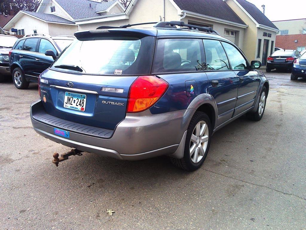 Used 2006 Subaru Outback 2.5i AWD/4WD image 4