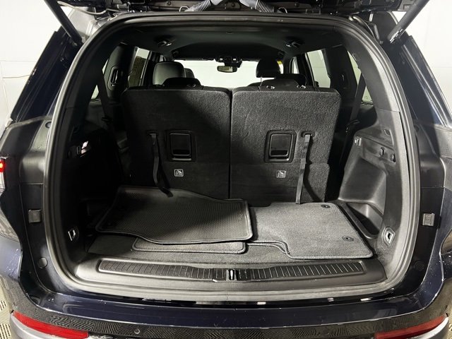 Used 2024 Jeep Grand Cherokee L Limited image 18