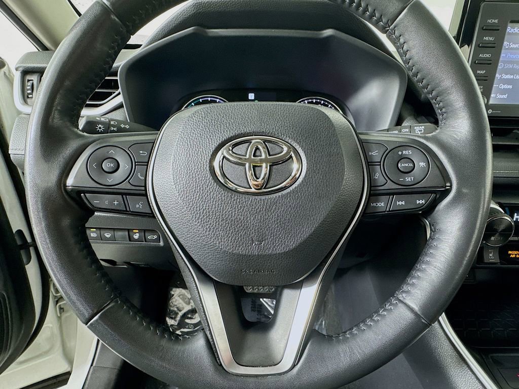 Used 2022 Toyota RAV4 XLE w/ Convenience Package image 40