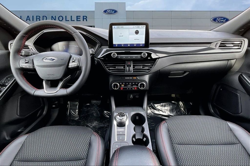New 2026 Ford Escape ST-Line w/ Cold Weather Package image 6