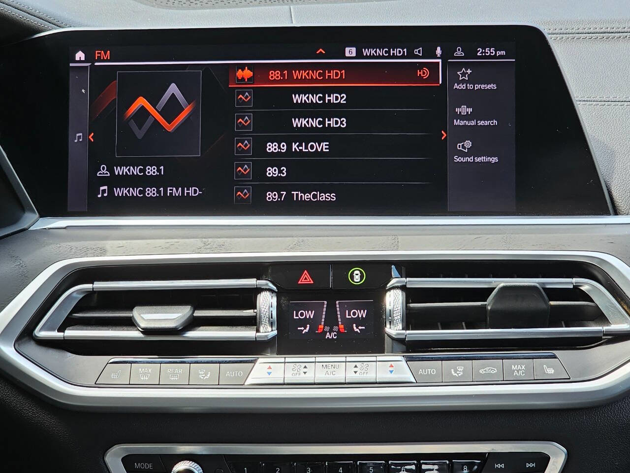 Used 2021 BMW X7 xDrive40i w/ Premium Package AWD/4WD image 24