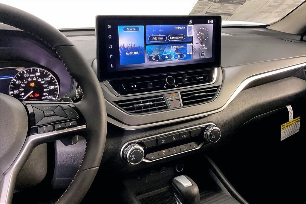 New 2026 Nissan Altima 2.5 SR AWD/4WD image 10