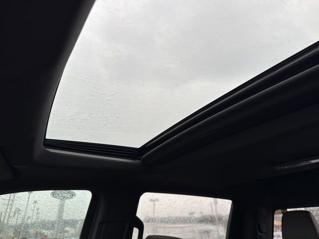 Used 2022 Chevrolet Silverado 1500 ZR2 image 32