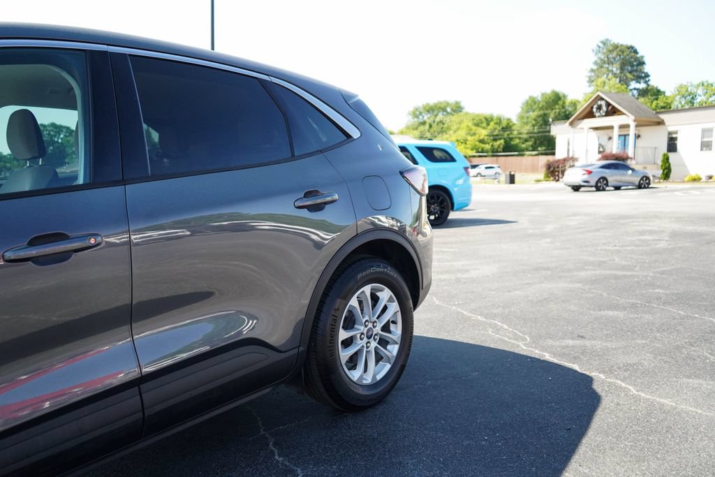 Used 2021 Ford Escape SE w/ Convenience Package FWD image 20