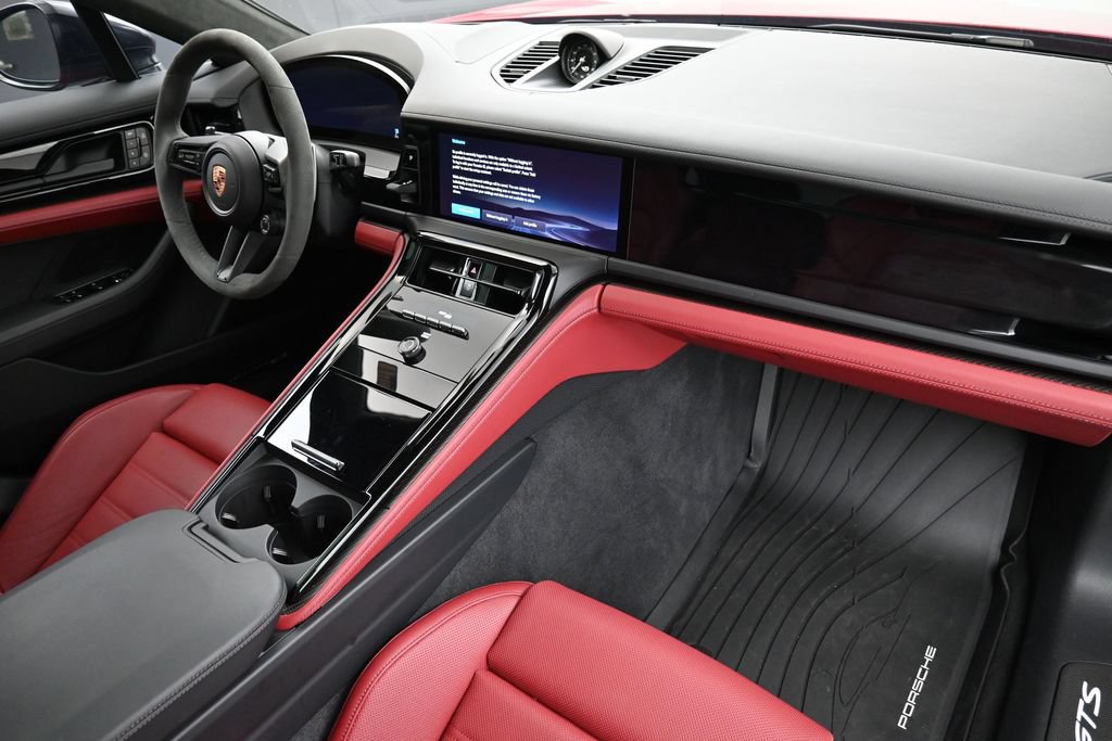Certified 2026 Porsche Panamera GTS AWD/4WD image 32