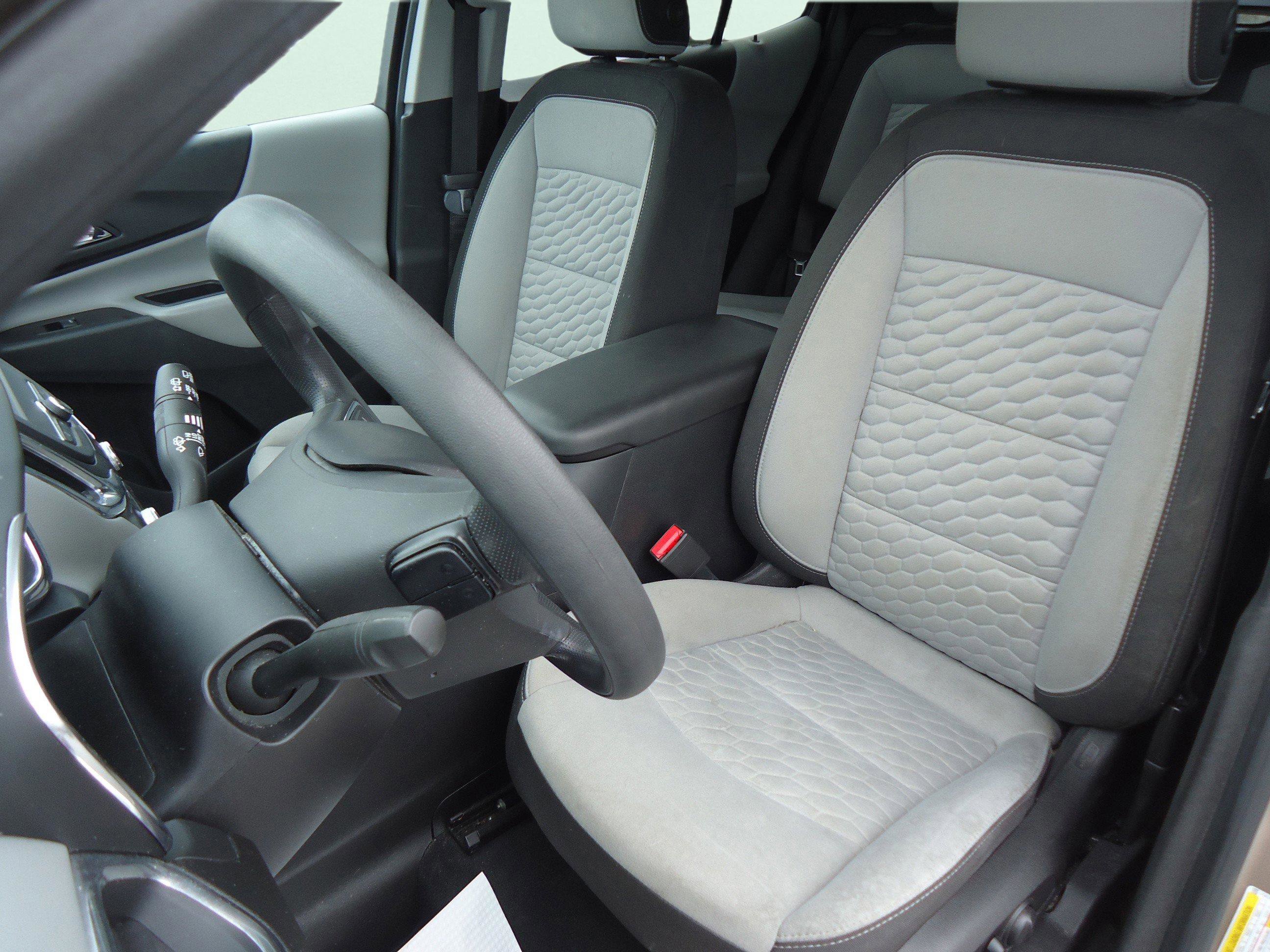 Used 2019 Chevrolet Equinox LT image 23